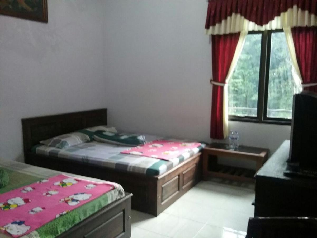 Hotel "Ngebel Indah" Exterior photo